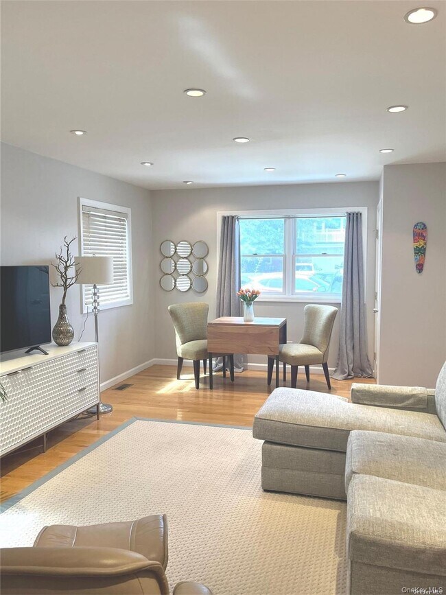 Foto del edificio - 442 E Beech St