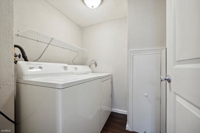 Foto del edificio - 4 br, 2 bath House - 1731 PAGE ST Unit 2