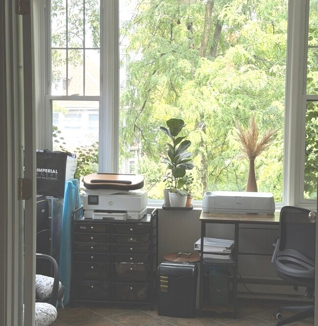 Foto del edificio - 3039 W Wilson Ave