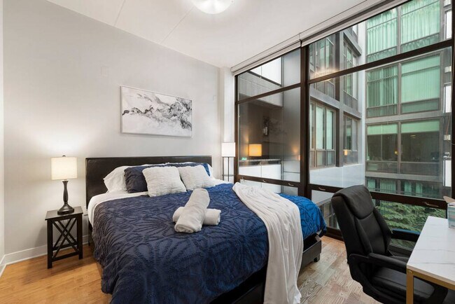 Foto del edificio - 660 W Wayman St