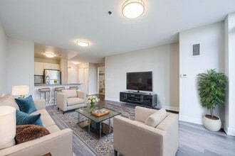 Building Photo - Beech Grove Suites