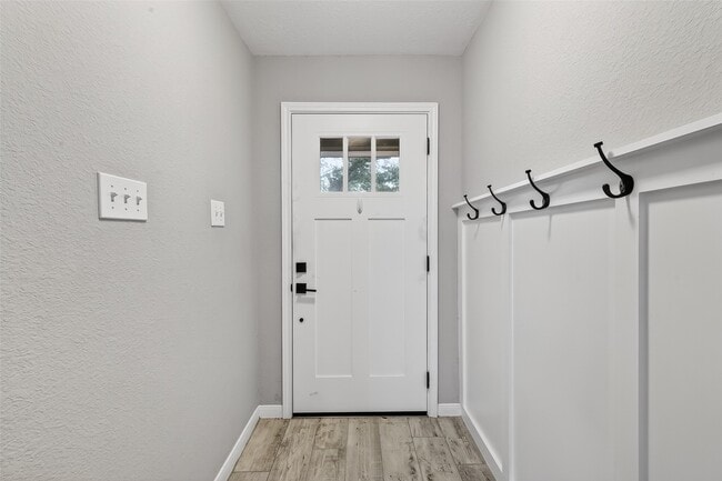 Foto del edificio - 20610 Moonrise River Ln