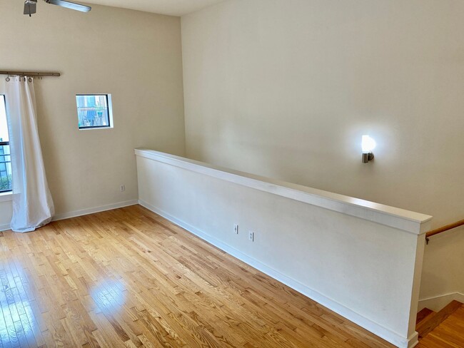 Foto del edificio - "Fantastic 1-Bedroom Condo off South Congr...