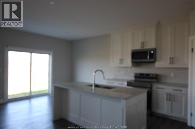 Building Photo - 87 EAGLE