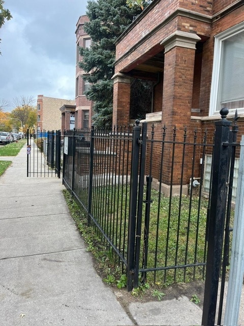 Foto del edificio - 4841 S Evans Ave