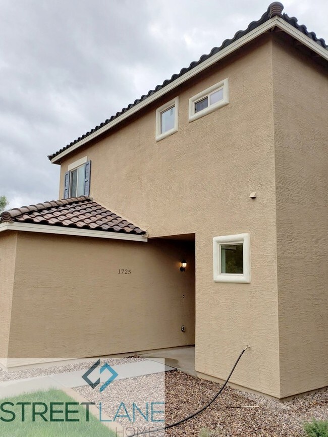 Building Photo - Now offering a $100 monthly concession!