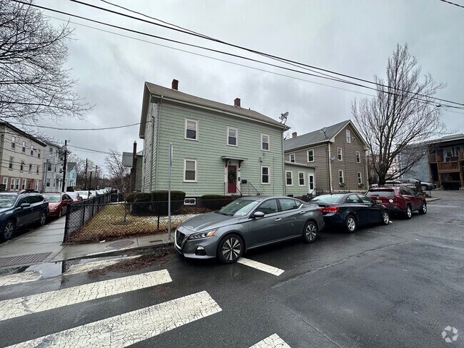 Building Photo - 265 Allston St