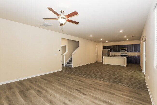 Foto del edificio - 203 Hamilton Pointe Dr