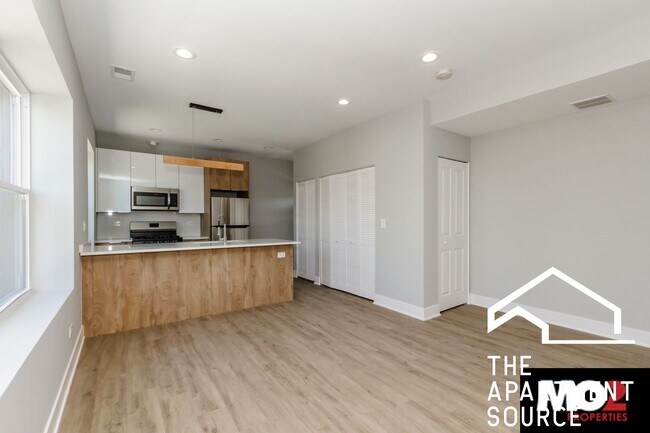 Foto del edificio - 1857 N Whipple St