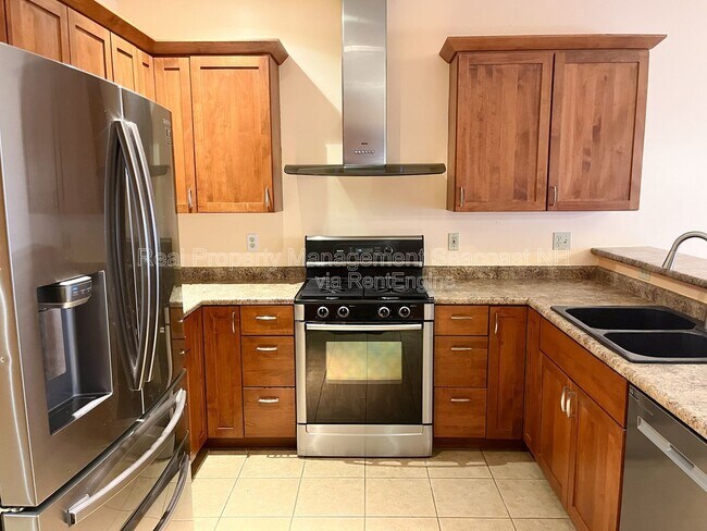 Foto del edificio - 37 French Cross Rd