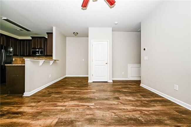 Foto del edificio - 2347 Castle Keep Way