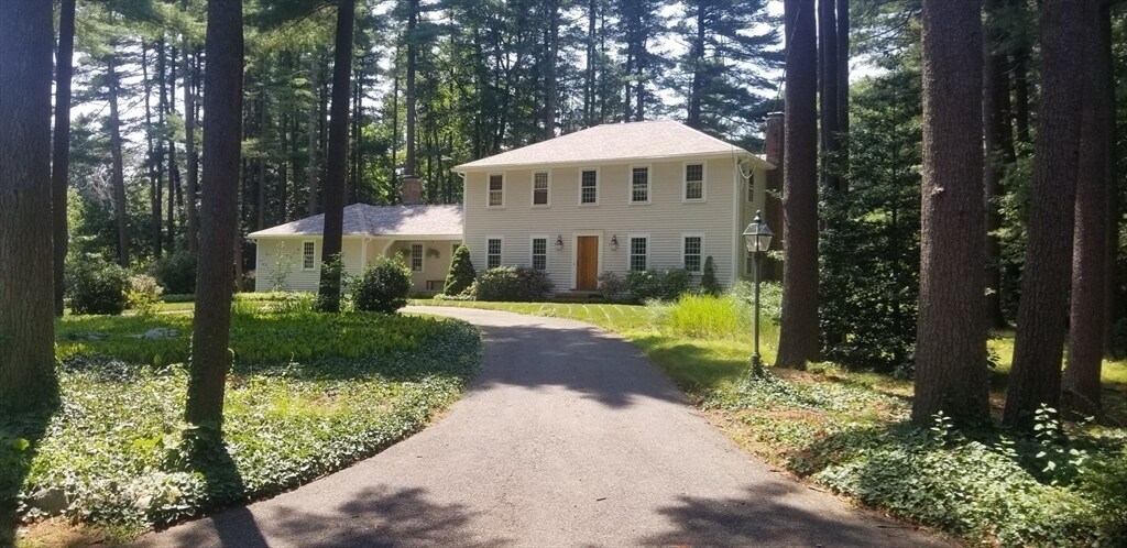Primary Photo - 111 Thunder Rd