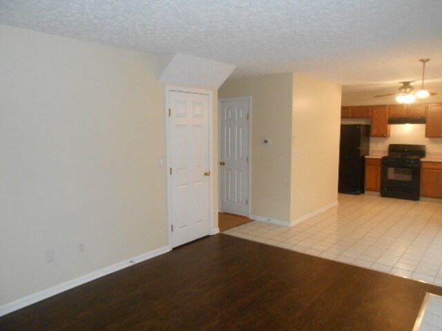 Building Photo - 907 Cherry Bud Drive
