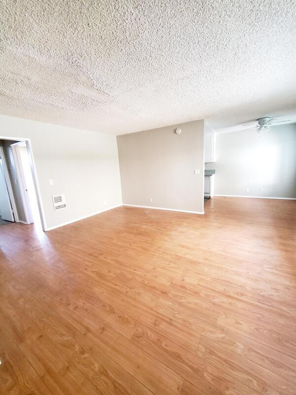 Foto del edificio - 235 S Rampart Blvd