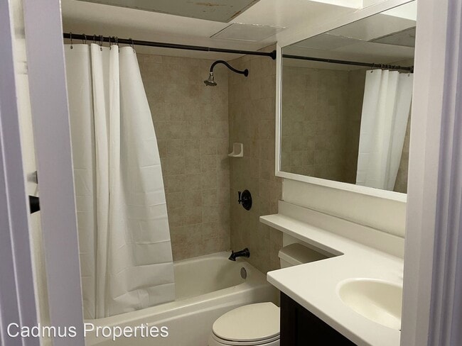 Building Photo - 2 br, 2 bath House - FAIRWAY MANOR 2465 AL...