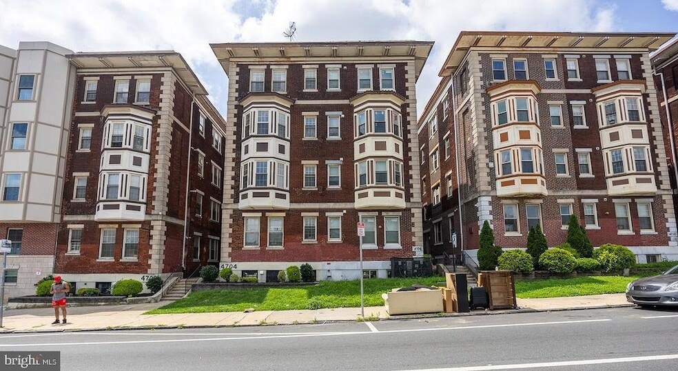 Primary Photo - 4706 Chestnut St