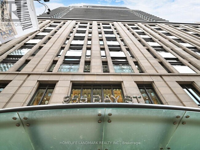 Photo du bâtiment - 955 Bay St.