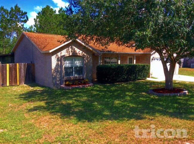 Building Photo - 2884 Forest Edge Dr