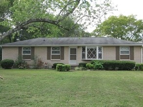 Building Photo - 108 Arnette Dr