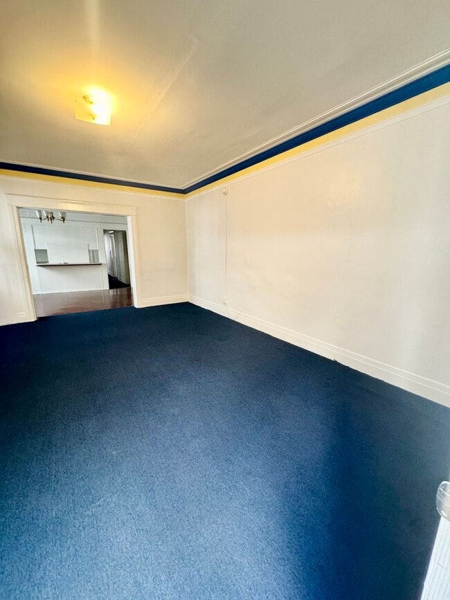 Spacious Unit - Spacious Unit Apartment