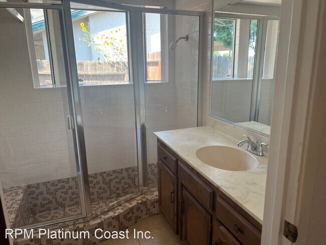 Foto del edificio - 3 br, 2 bath House - 3570 Argyle Ave