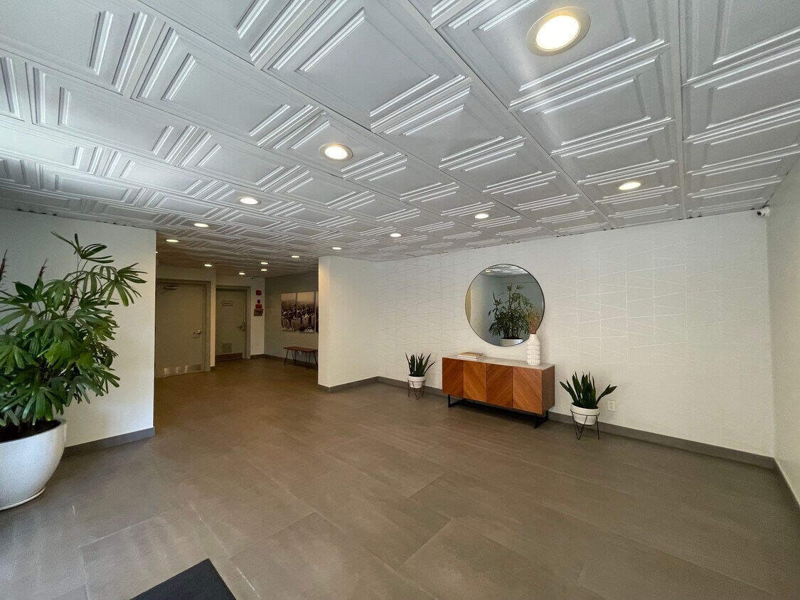 Foto principal - 960 Larrabee St