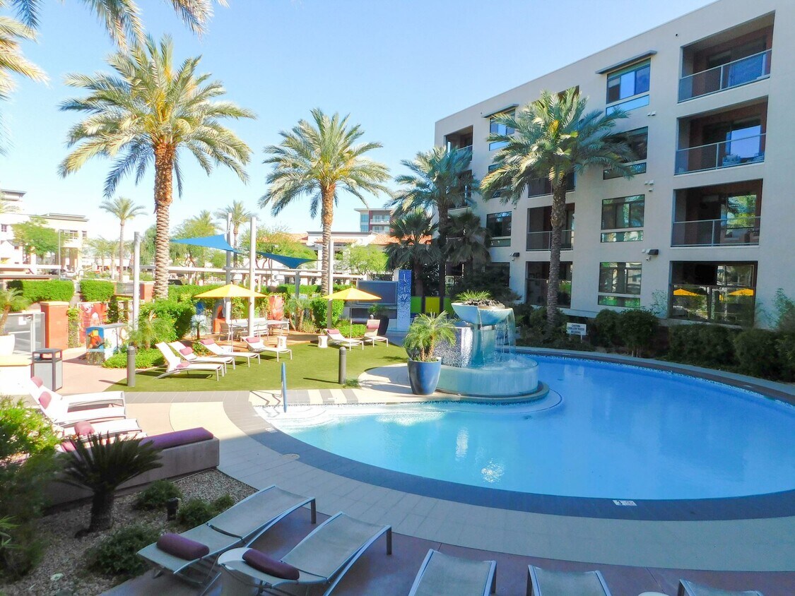 IMT North Scottsdale Apartments in Scottsdale, AZ