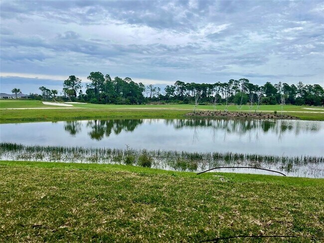 Building Photo - 12470 Wellen Golf St