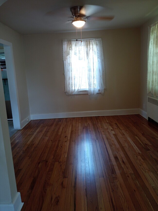 Foto del edificio - 149 N Greenwood Ave