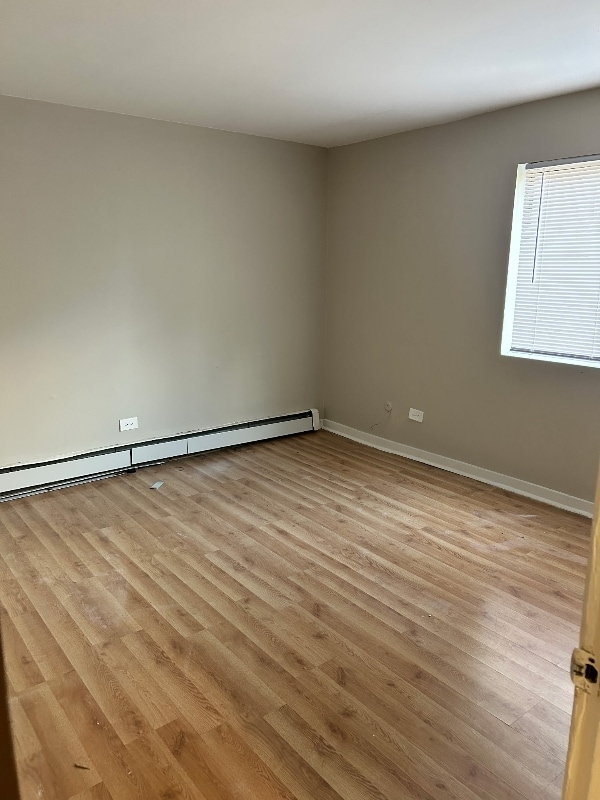 Building Photo - 2216 W Nichols Rd