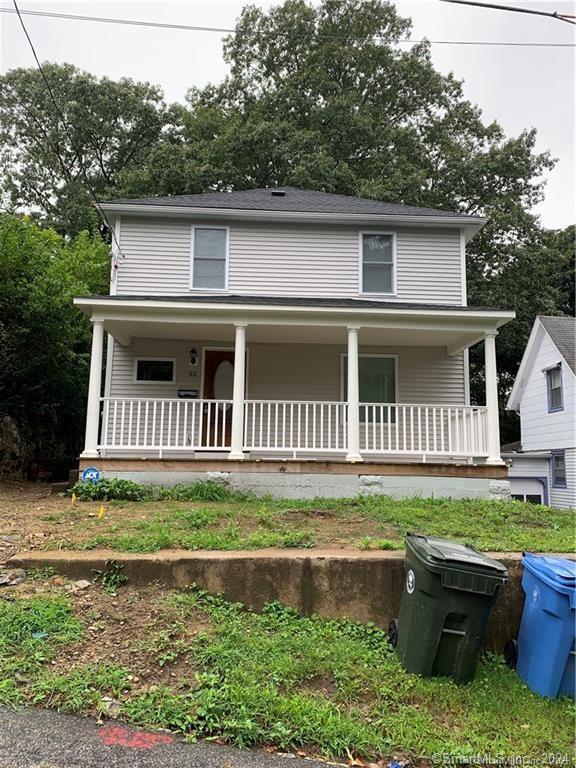 Primary Photo - 52 Hedge Ave