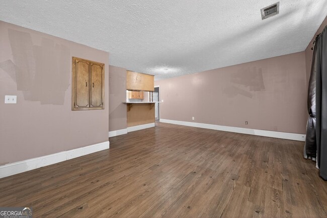 Building Photo - 5576 Po Biddy Rd