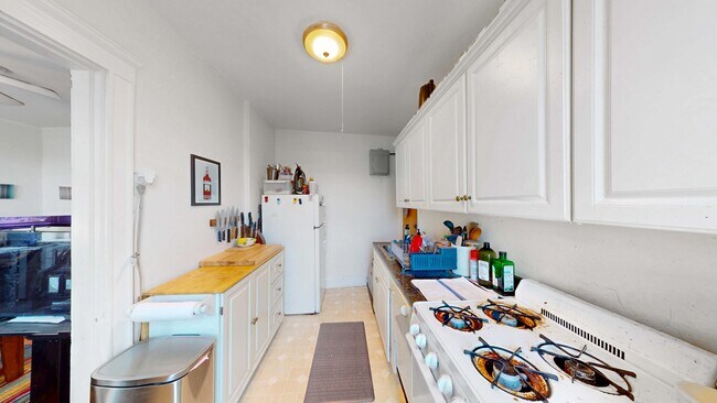 Foto del edificio - 15 Governors Ave