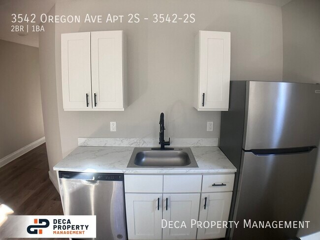 Building Photo - 2 Bedroom 1 Bathroom