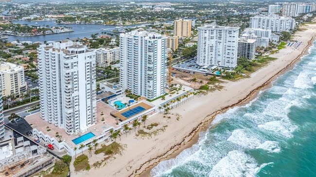 Building Photo - 1360 S Ocean Blvd