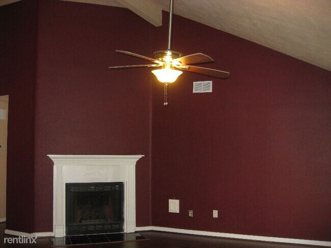 Building Photo - 3 br, 2 bath House - 10845 E Idlewood Dr
