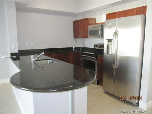 Foto principal - 7275 SW 89th St