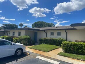 Building Photo - 2931 Ashley Dr W