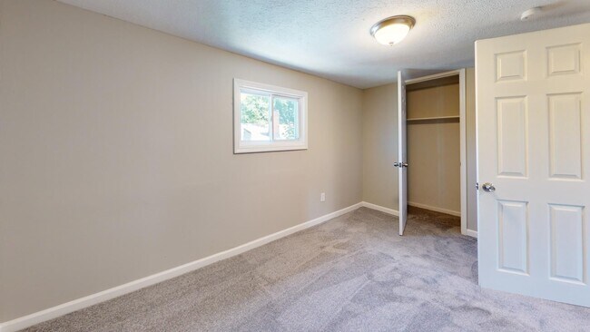Building Photo - 3411 W 49th St