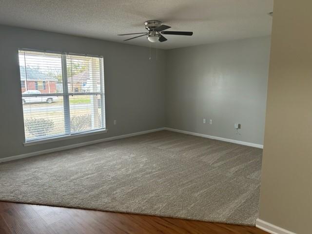 Foto del edificio - 7643 Broome Ct