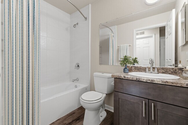 Foto del edificio - Oakridge Apartments