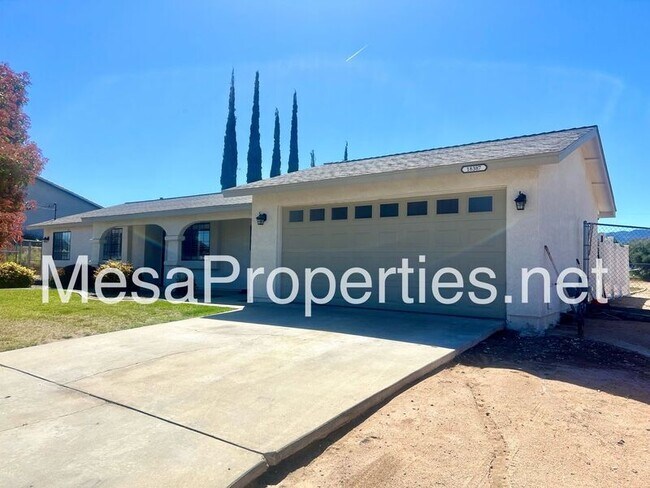 Foto del edificio - 18387 Seaforth St