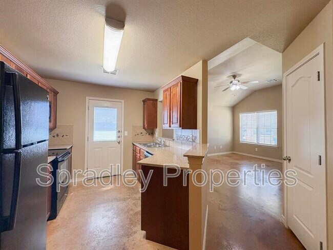 Building Photo - 4826 Deep Drive