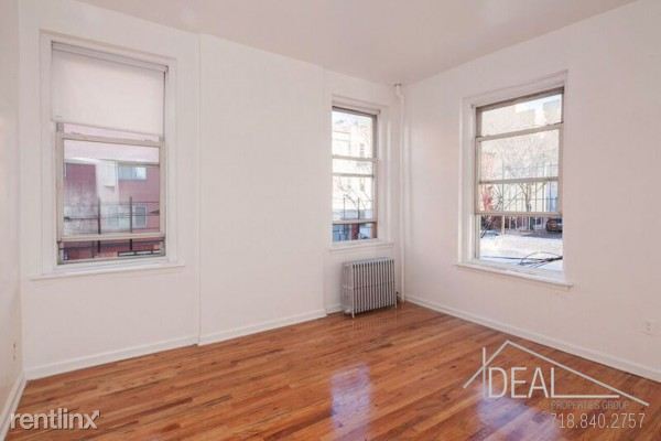 Primary Photo - 575 5th Ave