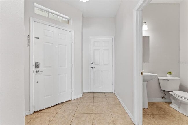 Building Photo - 14055 Waterville Cir