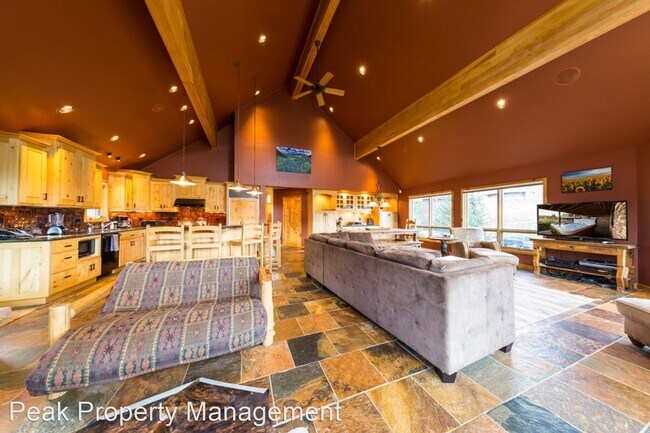 Building Photo - 5 br, 5.5 bath House - 30 Treasury