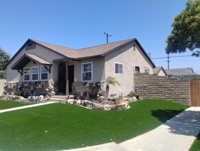 Building Photo - 21634 Linda Dr