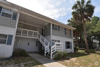 Building Photo - 8246 Fairways Cir