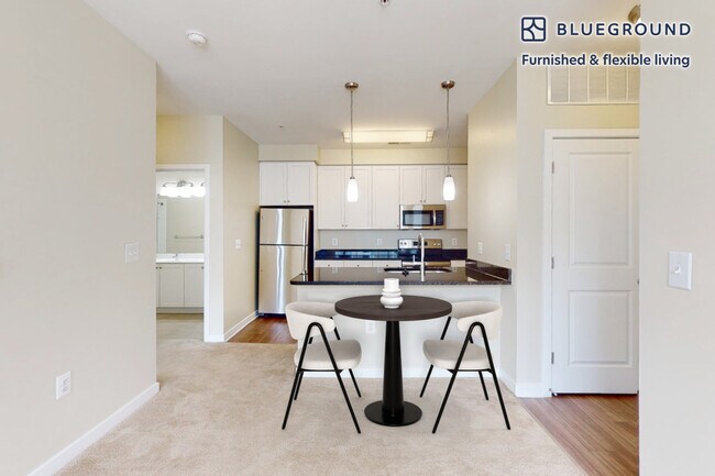 Foto del edificio - 6900 Andersons Wy