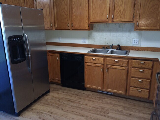 Building Photo - Ephrata House for Rent!